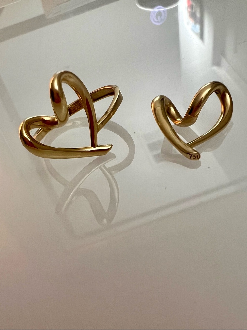 Gold Heart Ring & Pendant- 18K Saudi Gold Open Heart Design